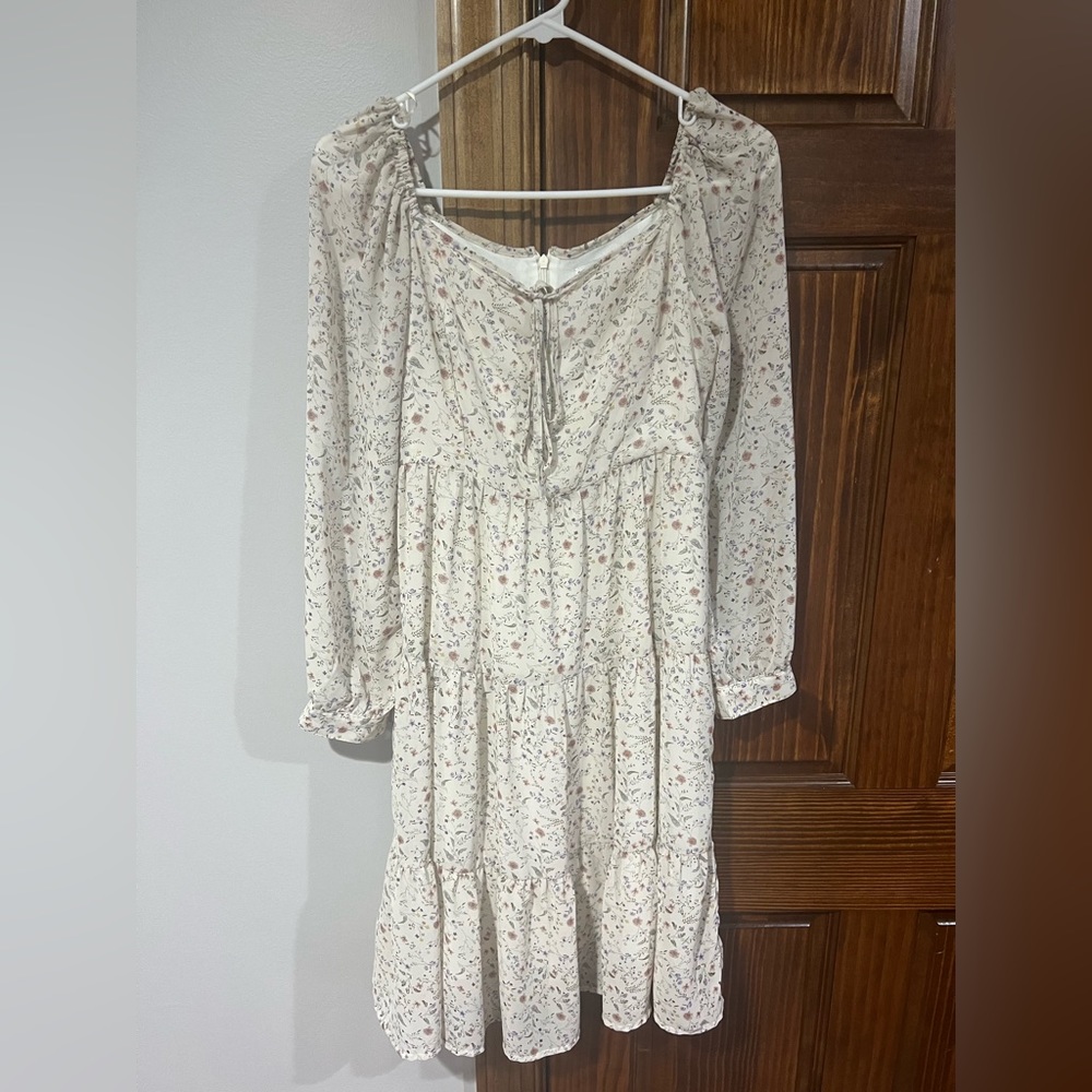 Paper Crane - long sleeve midi cream floral dress